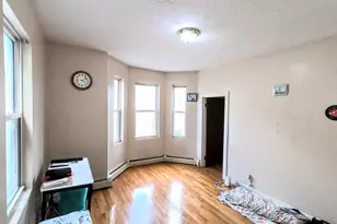 20 Ashley St, Boston, MA 02130 - Photo 9