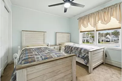 10 Mate Dr, New Bedford, MA 02745 - Photo 15