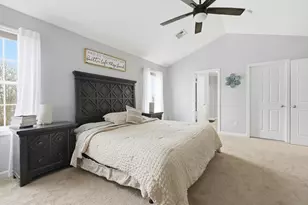 10 Mate Dr, New Bedford, MA 02745 - Photo 9