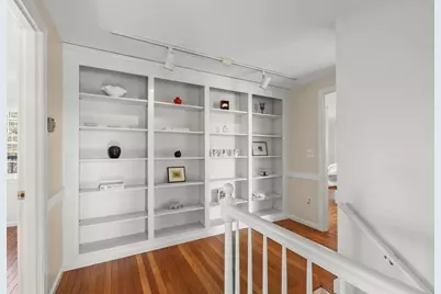 209 Waterside Dr, Falmouth, MA 02556 - Photo 19