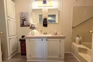 72 Holiday Cir, Chicopee, MA 01020 - Photo 13