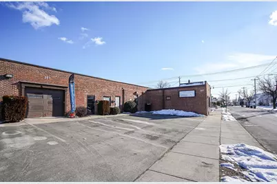 257 Hampden St #4, Chicopee, MA 01013 - Photo 21