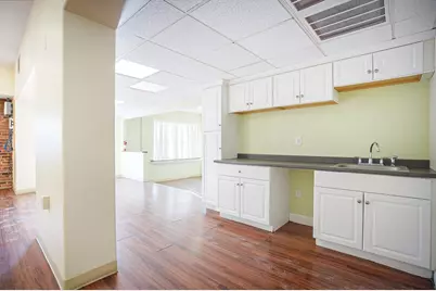 257 Hampden St #4, Chicopee, MA 01013 - Photo 13