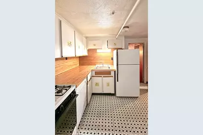 27 Ralwood Rd, Boston, MA 02136 - Photo 3