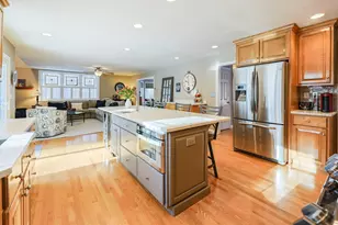 2 Sandstone Ln, Millis, MA 02054 - Photo 9