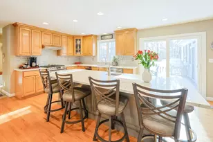 2 Sandstone Ln, Millis, MA 02054 - Photo 7