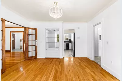 32 Beach Street, Malden, MA 02148 - Photo 11