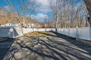 32 Beach St, Malden, MA 02148 - Photo 29