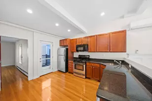 15 Vinton St, Boston, MA 02127 - Photo 3