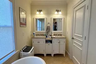 191 Newtonville Ave, Newton, MA 02458 - Photo 15