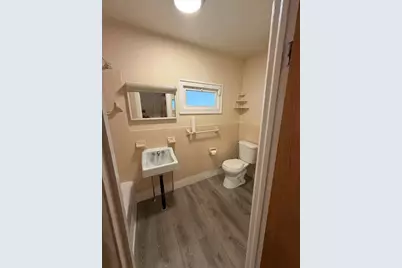 156 East St, Chicopee, MA 01020 - Photo 15