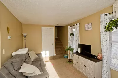 156 East St, Chicopee, MA 01020 - Photo 21