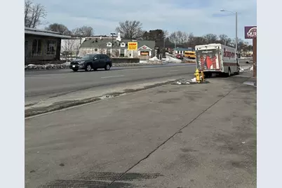 589 Park Ave #D, Worcester, MA 01603 - Photo 3