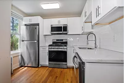 35 Oak Ave #2, Worcester, MA 01605 - Photo 7