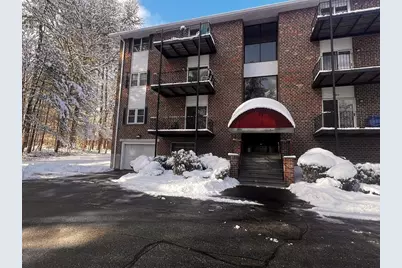 13 Dallas Dr #305, Dracut, MA 01826 - Photo 3