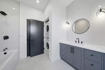 238 Webster St #6, Boston, MA 02128 - Photo 15