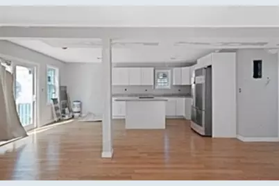 13 Marion St #11, Haverhill, MA 01832 - Photo 5