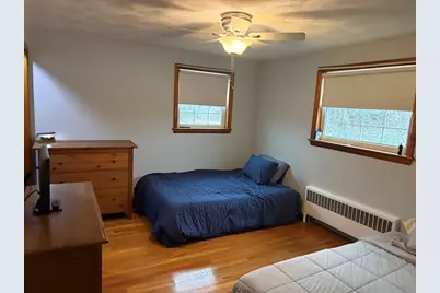 22 Farwell Ave, Boston, MA 02136 - Photo 9