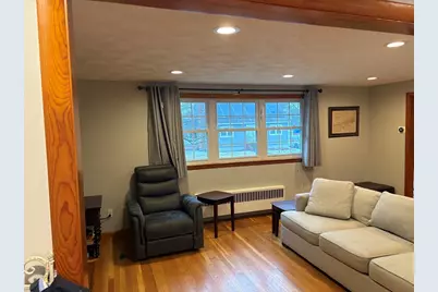 22 Farwell Ave, Boston, MA 02136 - Photo 13