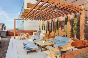 100 Lovejoy Wharf, Boston, MA 02114 - Photo 31