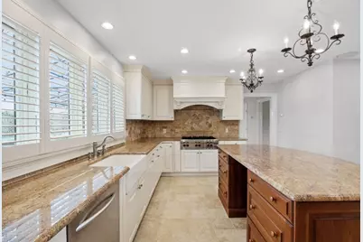 8 Shockley Drive, Lakeville, MA 02347 - Photo 11