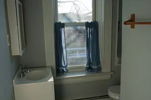 495 Appleton St, Holyoke, MA 01040 - Photo 13