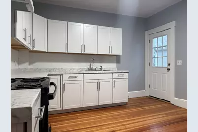 5 Lothrop St #1F, Plymouth, MA 02360 - Photo 3