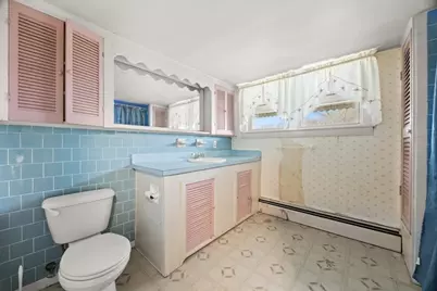 1524 Somerset Ave, Taunton, MA 02780 - Photo 21