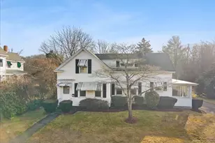 1524 Somerset Ave, Taunton, MA 02780 - Photo 1