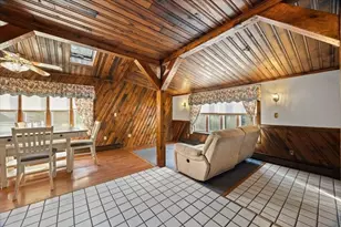 1524 Somerset Ave, Taunton, MA 02780 - Photo 9