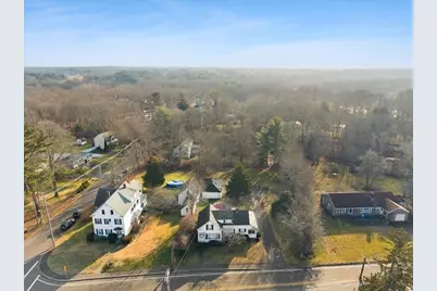 1524 Somerset Ave, Taunton, MA 02780 - Photo 33