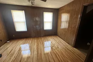 242 Greenwood St, Worcester, MA 01607 - Photo 5