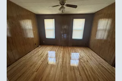 242 Greenwood St, Worcester, MA 01607 - Photo 3