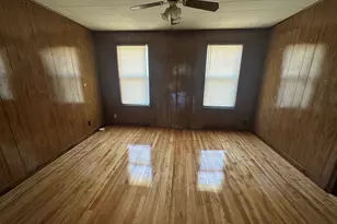 242 Greenwood St, Worcester, MA 01607 - Photo 3