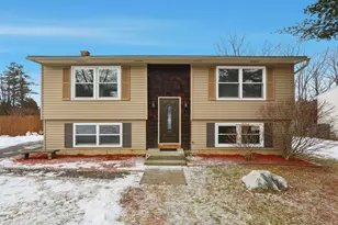 5 Marco Dr, Pittsfield, MA 01201 - Photo 1