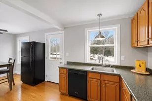 5 Marco Dr, Pittsfield, MA 01201 - Photo 13