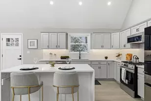 1224 Edgell Rd, Framingham, MA 01701 - Photo 5