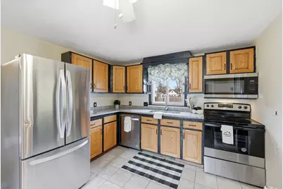 104 Chateaugay Street, Chicopee, MA 01020 - Photo 17