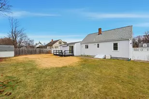 104 Chateaugay St, Chicopee, MA 01020 - Photo 37