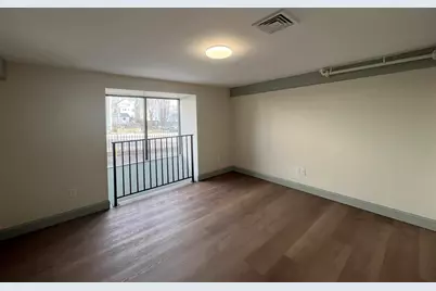 160 Seabury St #25, Fall River, MA 02720 - Photo 5