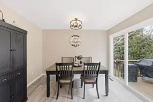 1688 S Branch Pkwy, Springfield, MA 01129 - Photo 13