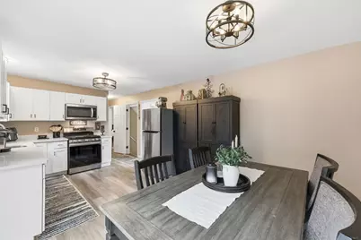 1688 S Branch Pkwy, Springfield, MA 01129 - Photo 15