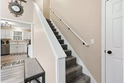 1688 S Branch Pkwy, Springfield, MA 01129 - Photo 19