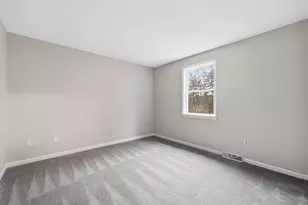 1688 S Branch Pkwy, Springfield, MA 01129 - Photo 25