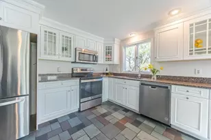 5 Arthur Collins Cir, North Attleboro, MA 02760 - Photo 9