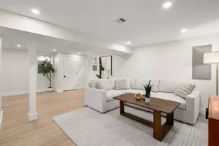 24 Morton St, Watertown, MA 02472 - Photo 17