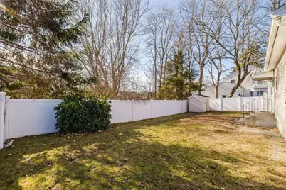 1243 New Boston Rd, Fall River, MA 02720 - Photo 27