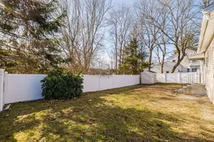 1243 New Boston Rd, Fall River, MA 02720 - Photo 27