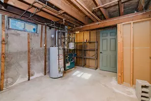 1243 New Boston Rd, Fall River, MA 02720 - Photo 23