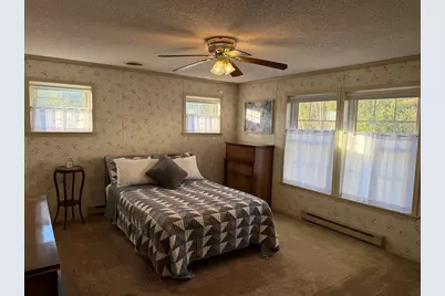 5 Virginia Ave, Marlborough, MA 01752 - Photo 17